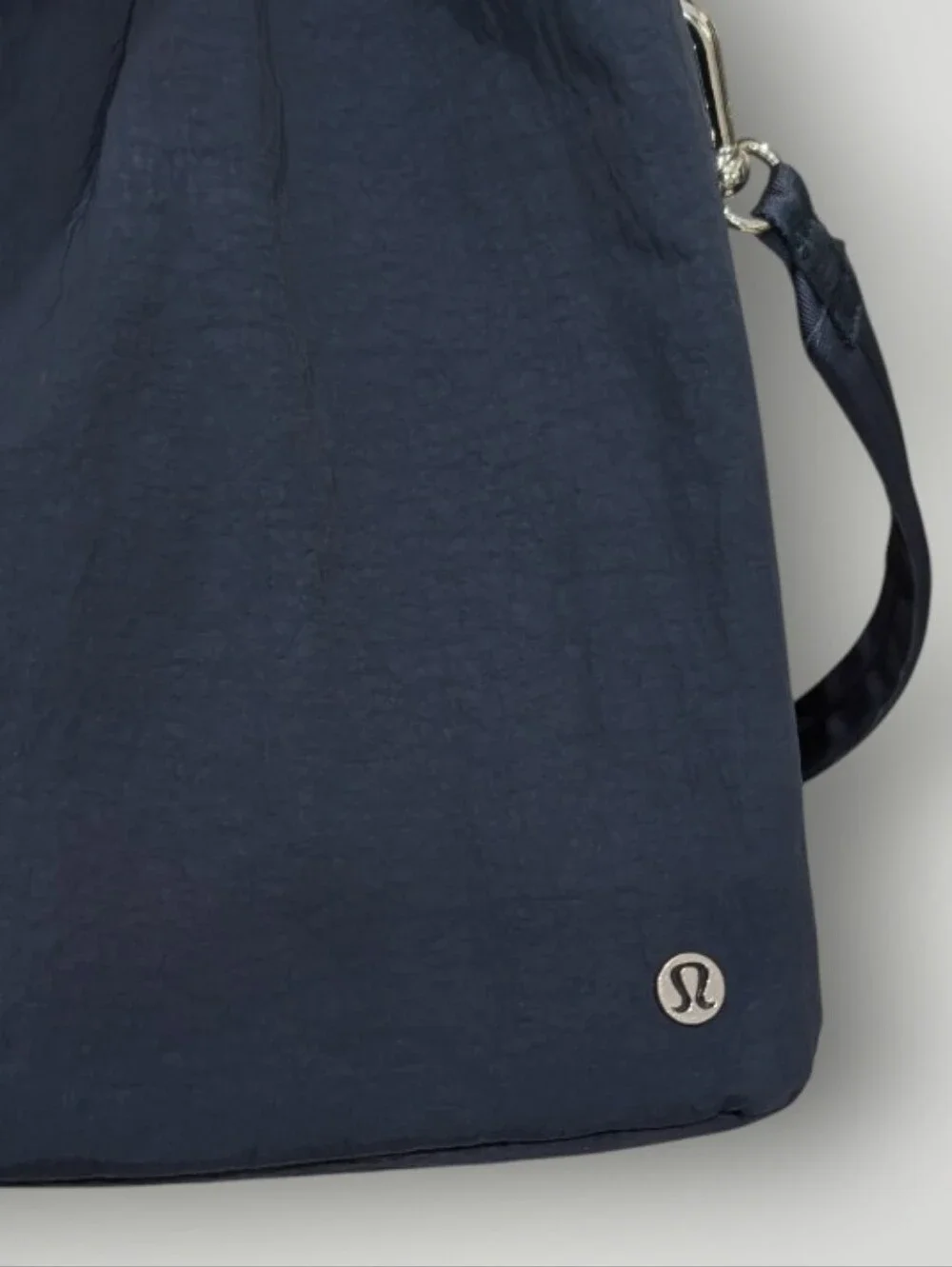 Lululemon On My Level Tote Bag 30L - Picture 3 of 15